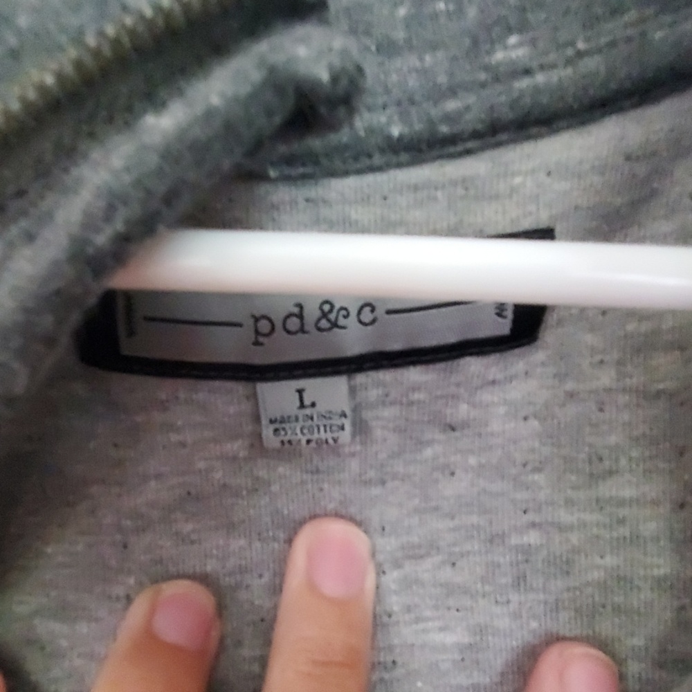 Gray 1/4 zip pullover - Picture 3 of 3